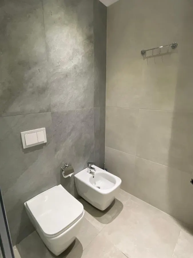 By Breeze Apartments دراس